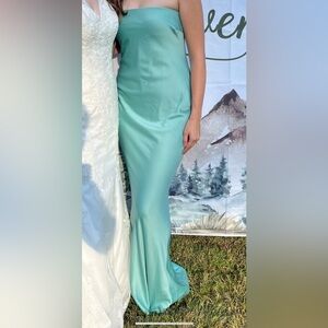 House of CB Alette Dress in Jade M